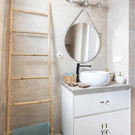 El Castro Apartment, Amazing Ocean & Cliff View