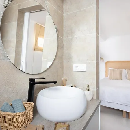 El Castro Apartment, Amazing Ocean & Cliff View *